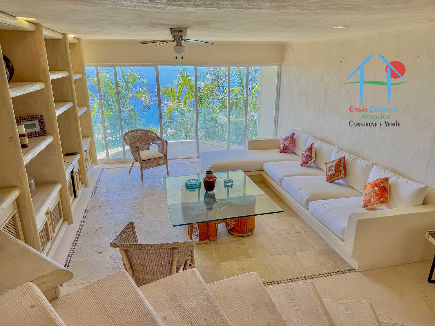 Cascada 8 - Sala de televisión 1